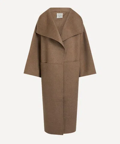 Totême Lapel Long-sleeved Coat In Brown