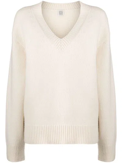 Totême Dropped-shoulder V-neck Jumper In White