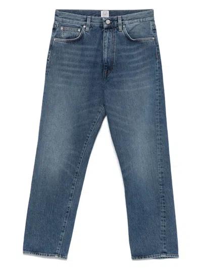 Totême Twisted Seam Jeans In Blue