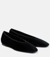 Totême Toteme Minimalist Velvet Ballerinas Shoes In Black