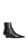 Totême Toteme Sharp 50 Leather Ankle Boots In Black