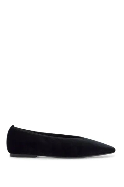 Totême Minimalist Velvet Ballerinas In Black