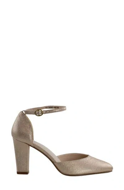 Touch Ups Amanda D'orsay Pump In Champagne