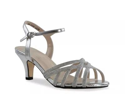 Touch Ups By Benjamin Walk Amara Sandal In Neutral