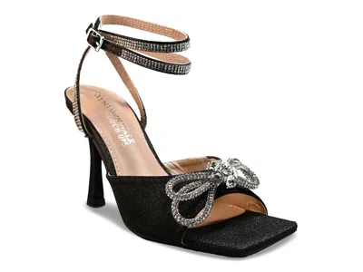Touch Ups By Benjamin Walk Lux Sandal In Black