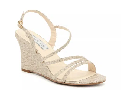 Touch Ups By Benjamin Walk Phyllis Wedge Sandal In White
