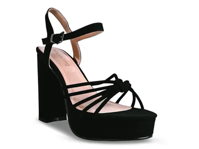 Touch Ups By Benjamin Walk Tiara Platform Sandal In Black