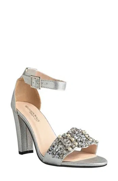 Touch Ups Felicity Sandal In Silver