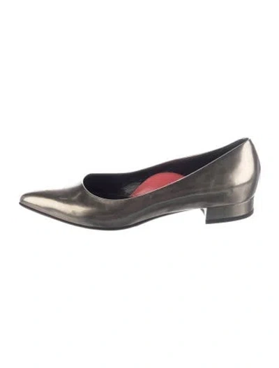 Pre-owned Toujours Leather Flats In Silver