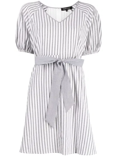 Tout A Coup V-neck Short-sleeve Dress In Ivb