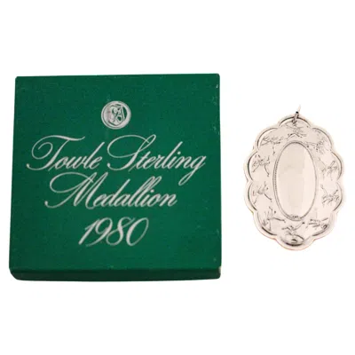 Pre-owned Towle Silversmiths 1980 Towle Sterling Silver Christmas Ornament In Blue