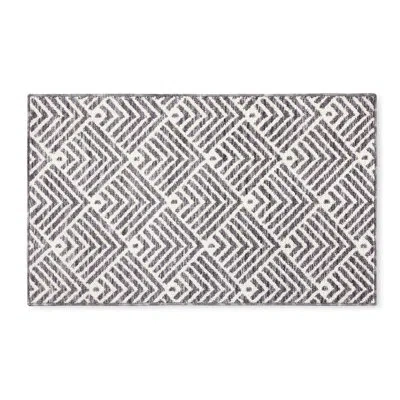 Town & Country Living Town & Country Everyday Walker Modern Stripe Everwash Non-slip Backing Kitchen Mat In Gray