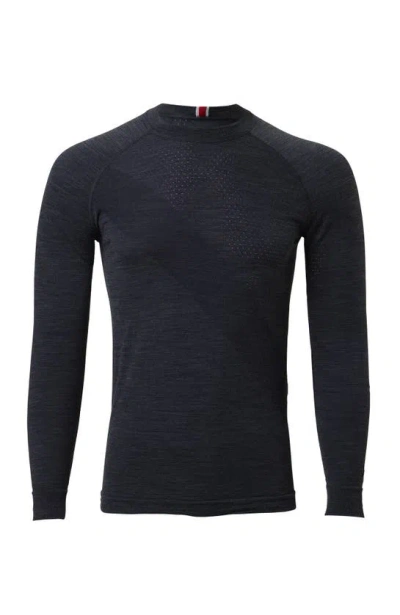 Tracksmith Brighton Base Layer In Navy