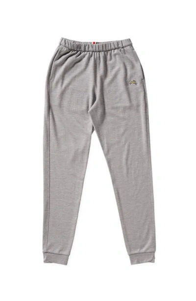 Tracksmith Downeaster Pants In Frost Gray