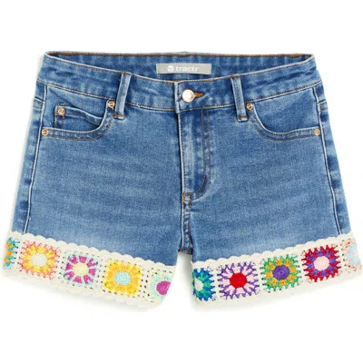 Tractr Brittany Crochet Hem Denim Shorts In Medium Indigo