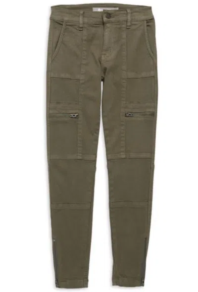Tractr Kids' Girls Cargo Pant In Amazon In Green