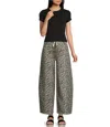 Tractr Mid Rise Easy Fit Leopard Print Jeans In Multi In Animal Print