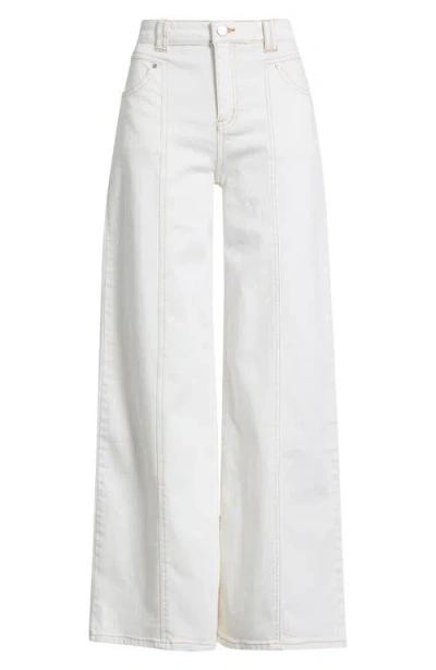 Tractr Seam Detail Wide Leg Jeans In Neutral