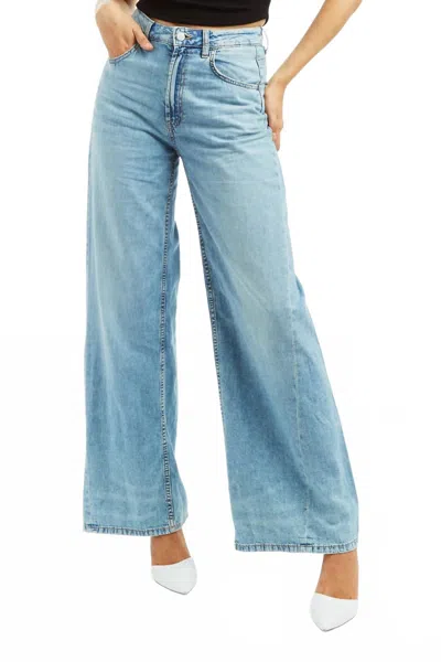 Tractr Women's Wide Leg Outseam Jeans In Medium Light In Multi