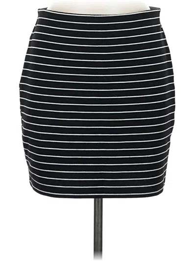 Pre-owned Trafaluc By Zara Casual Skirt In Black