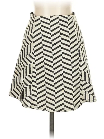 Pre-owned Trafaluc By Zara Casual Skirt In White