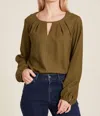 Tranquillo Silky Long Sleeve Blouse In Pesto In Green