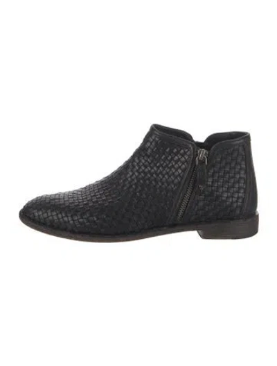 Pre-owned Trask Leather Braided Accents Chelsea Boots In Black