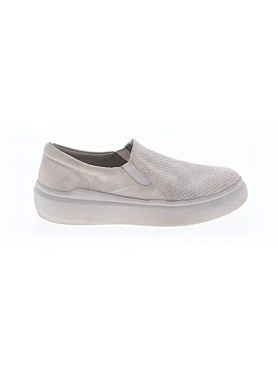 Pre-owned Trask Sneakers In Gray