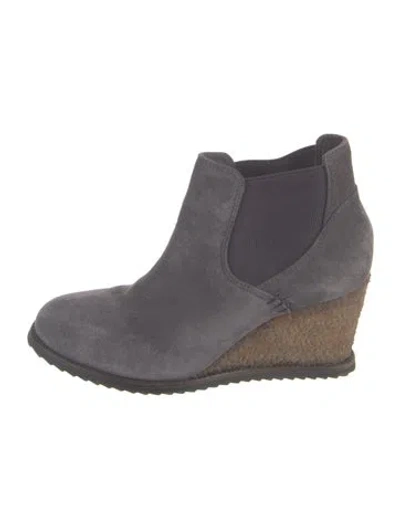 Pre-owned Trask Suede Chelsea Boots In Grey