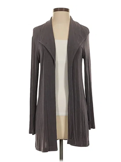 Pre-owned Travelers By Chico's Kimono In Gray
