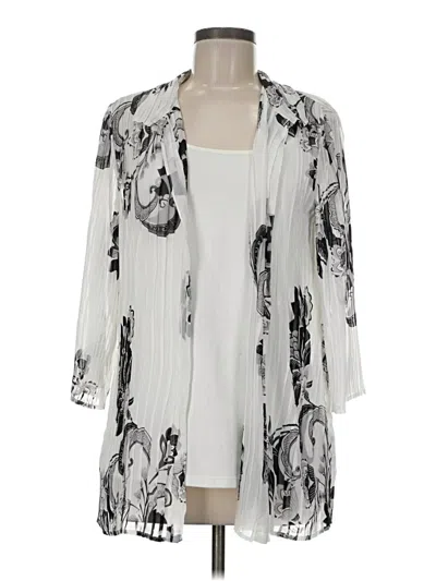 Pre-owned Travelers By Chico's Kimono In White
