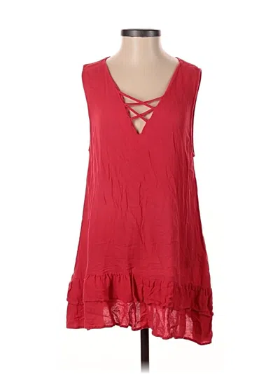 Pre-owned Traveling Chic Boutique Sleeveless Blouse In Red