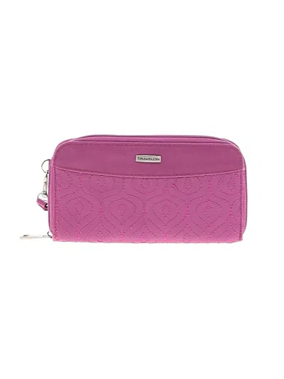 Pre-owned Travelon Wristlet In Pink