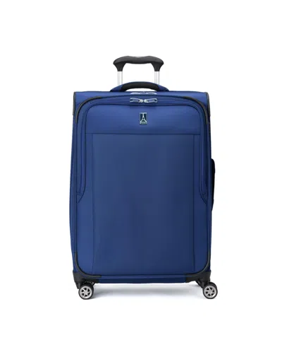 Travelpro Walkabout 7 Medium Check-in Expandable Spinner In Sapphire Blue