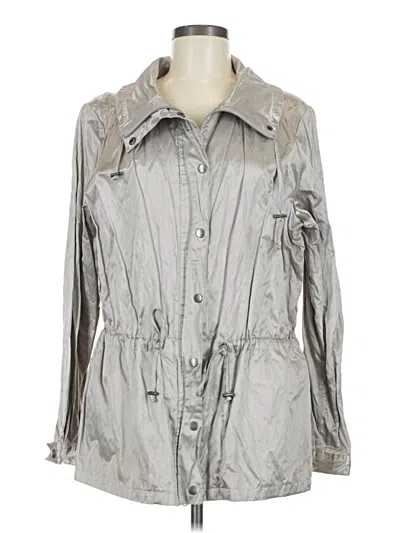 Pre-owned Travelsmith Raincoat In Silver