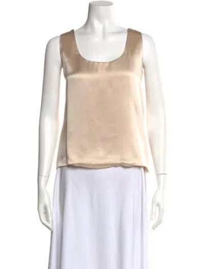 Pre-owned Travilla Scoop Neck Sleeveless Top In Neutral