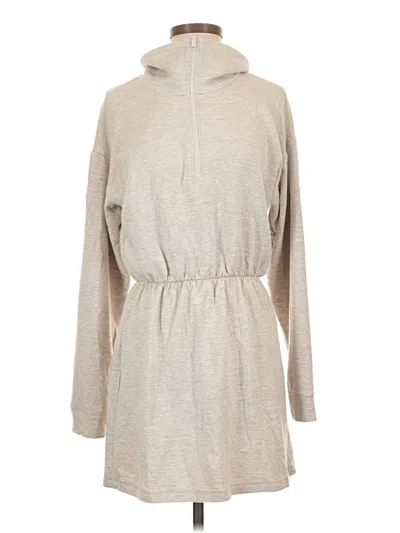 Pre-owned Travis Mathew Casual Dress In Gray