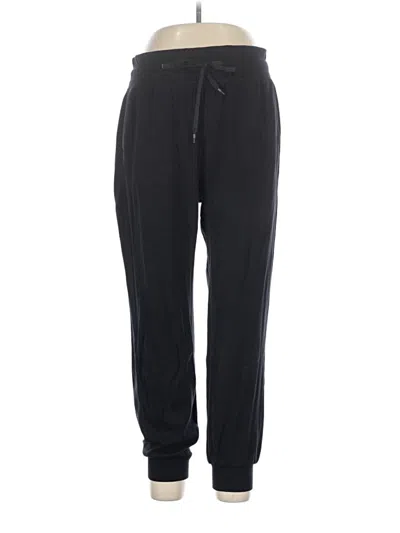 Pre-owned Travis Mathew Casual Pants In Black