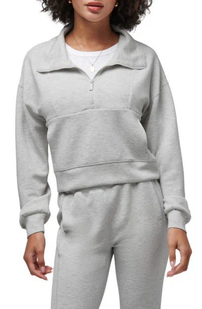 Travis Mathew Skyloft Half Zip Top In Heather Light Grey