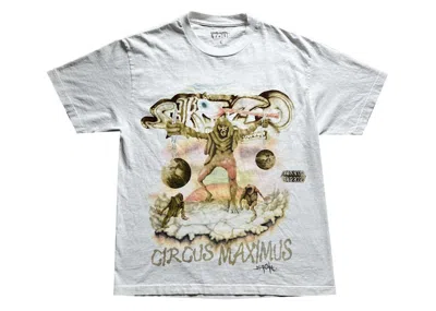 Pre-owned Travis Scott Men's  Utopia Tour Skitzo Circus Maximus Tee Shirt In White