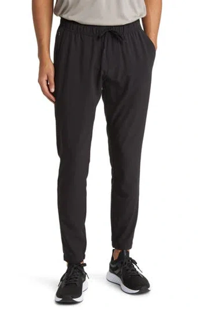 Travismathew 2.0 Travel Pants In Black
