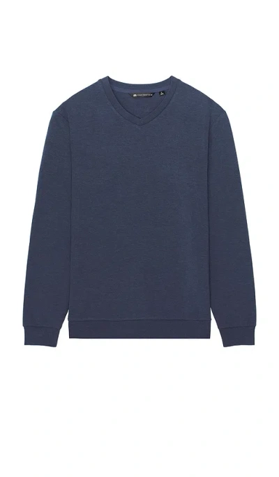 Travismathew Amenities V-neck Sweater In Heather Blue Nights
