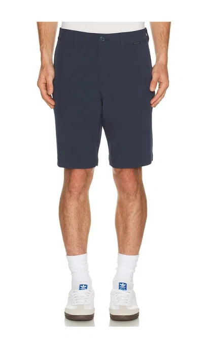 Travismathew Beck 2.0 Short In Blue