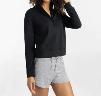 TRAVISMATHEW CLOUD 1/2 ZIP PULLOVER IN BLACK