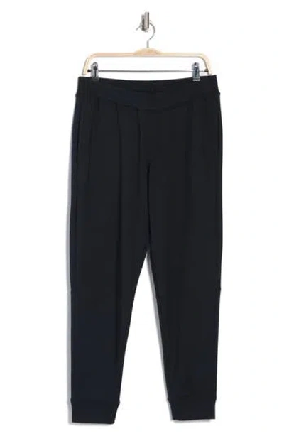 Travismathew Cloud 2.0 Pants In Black