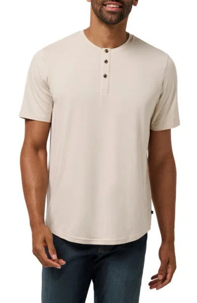 Travismathew Cloud Henley In White