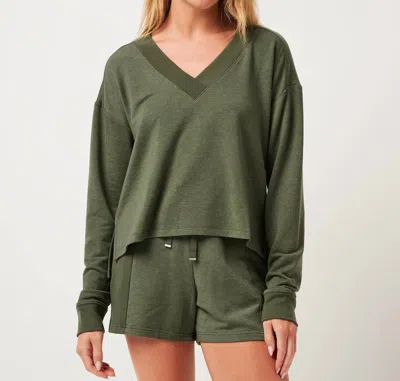 Travismathew Cloud Terry Pullover Top In Clover In Green
