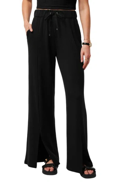 Travismathew Hidden Local Front Slit Sweatpants In Black