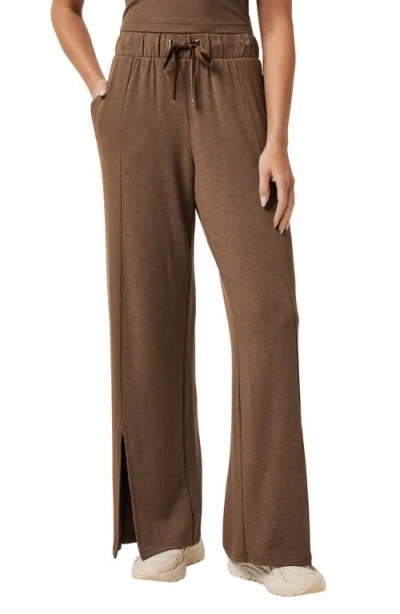 Travismathew Hidden Local Front Slit Sweatpants In Heather Cocoa Brown