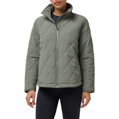 Travismathew Quilted Easy Puffer Jacket In Green